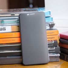 Rock Dr. V Ultra Slim Translucent Touch Cover