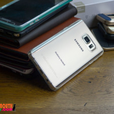 Spigen Ultra Thin Semi-Transparent Exact Fit