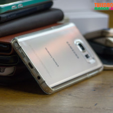 Spigen Ultra Thin Semi-Transparent Exact Fit