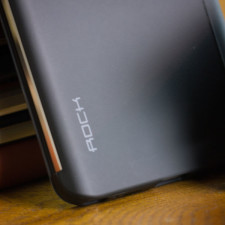 Rock Dr. V Ultra Slim Translucent Touch Cover