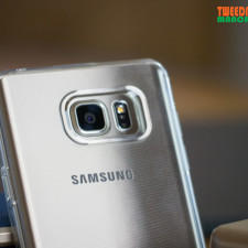 Spigen Ultra Thin Semi-Transparent Exact Fit